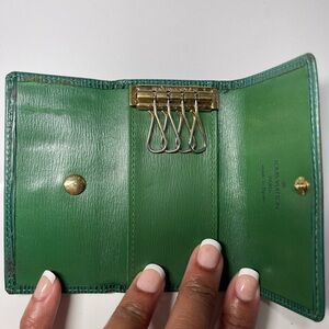 LOUIS VUITTON 4 Ring Key Case Epi Leather | Authentic